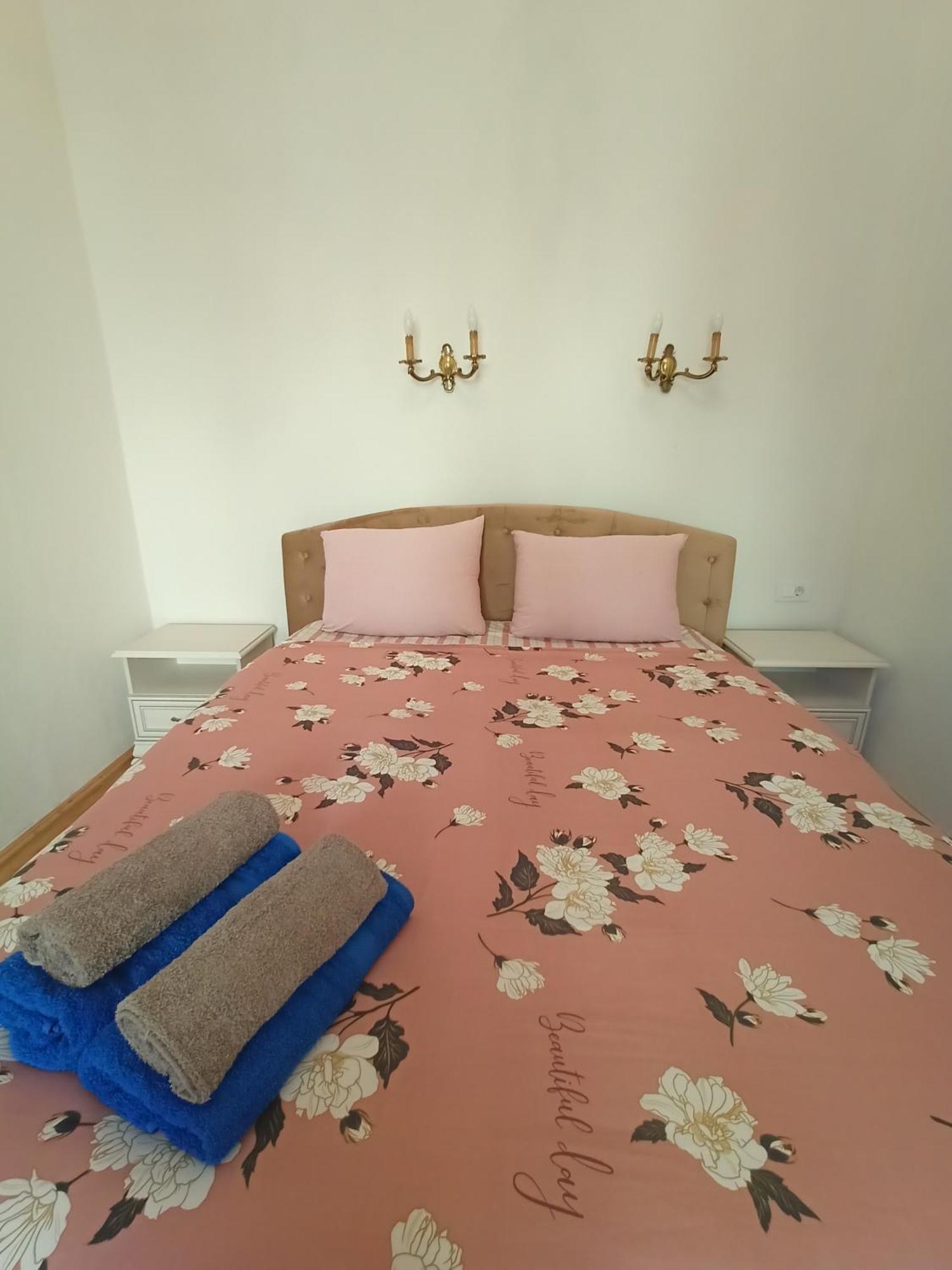 Garden Of Light Apartment Sibiu Exterior foto